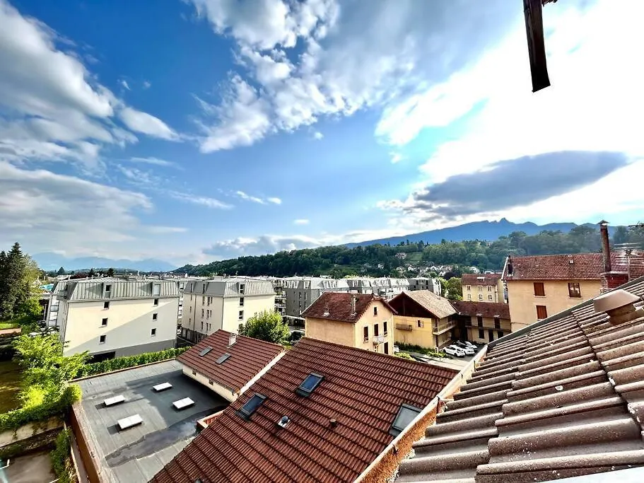 Appartement Charmant T2 A Aix-Les-Bains !